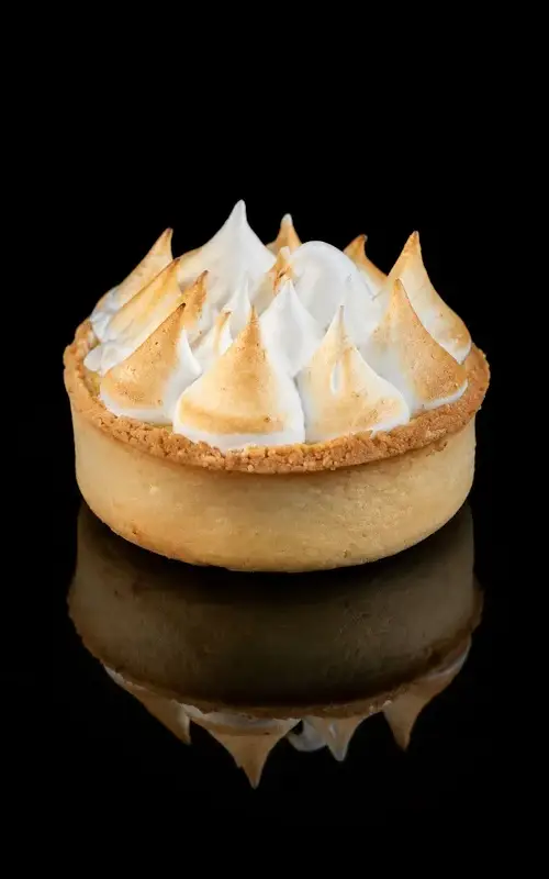 Lemon Meringue Tartlet gluten & dairy-free