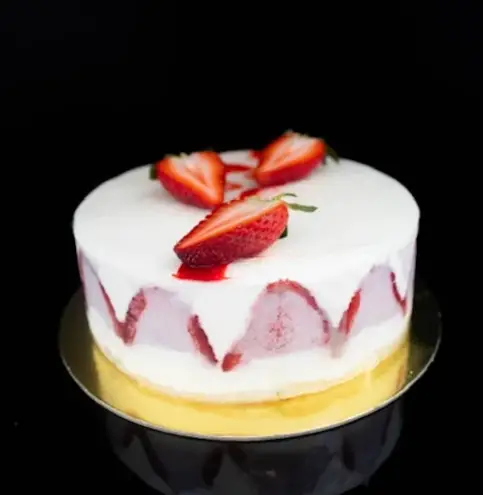 Fraisier Cake Gluten free by l'Artisan